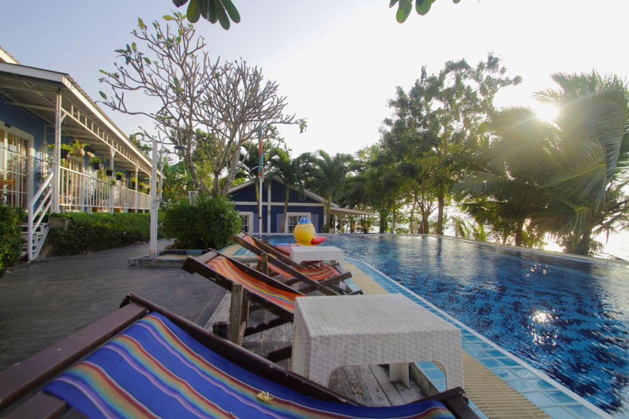 Pattaya Paradise Beach Resort На Джомтиен Екстериор снимка